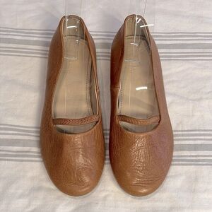 ZARA KIDS LEATHER BALLET FLAT sz 32 CAMEL MADE IN SPAIN ELASTIC STRAP